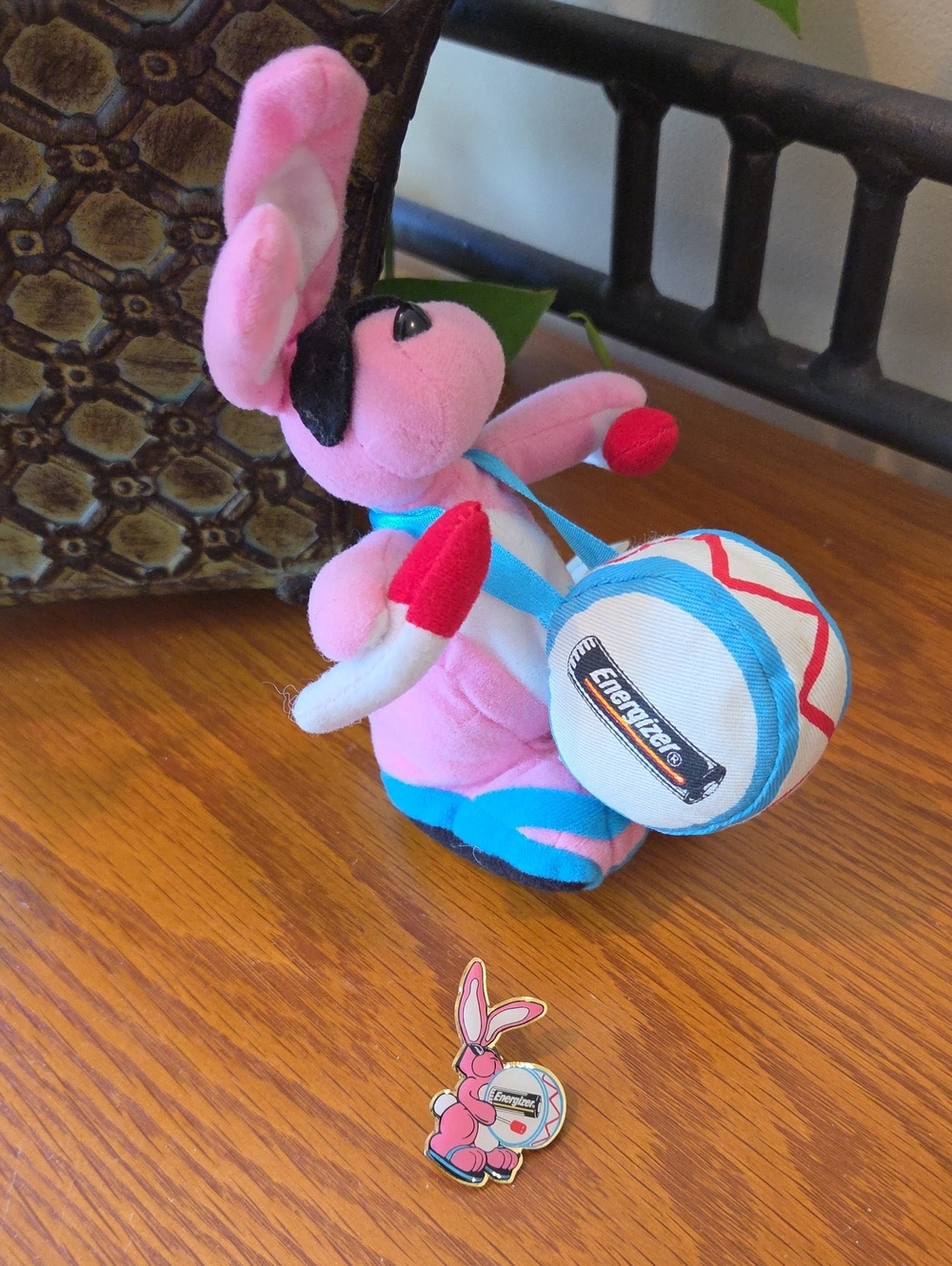 Vtg 90s Energizer Pink Plush Bunny with Drum & Collector Pin